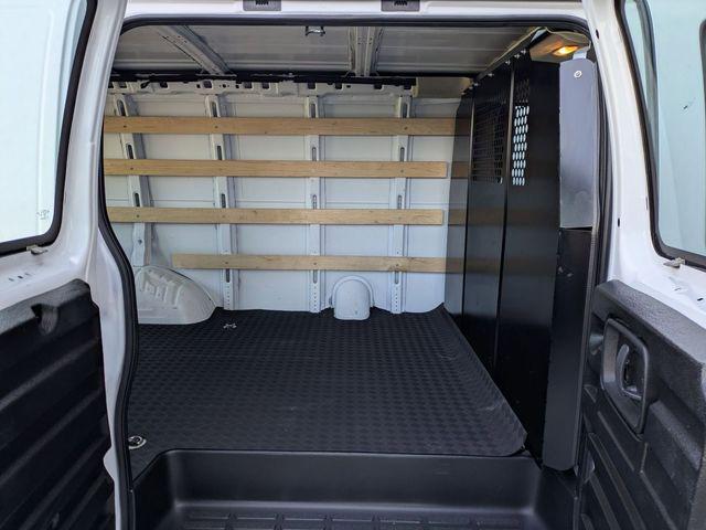 2024 Chevrolet Express Cargo Van RWD 2500 Regular Wheelbase WT