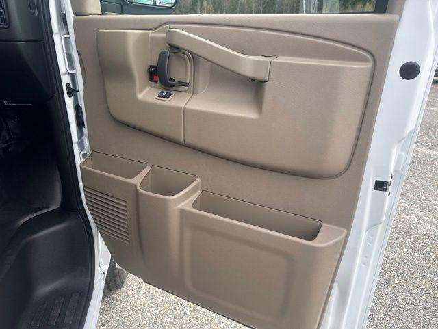 2026 GMC Savana Cargo 2500 Extended Wheelbase, Work Van, RWD