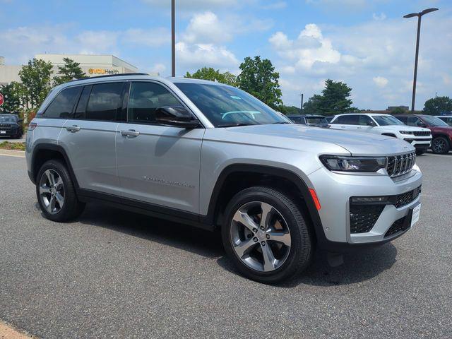 2026 Jeep Grand Cherokee GRAND CHEROKEE LIMITED 4X4 2026 Jeep Grand Cherokee GRAND CHEROKEE LIMITED 4X4