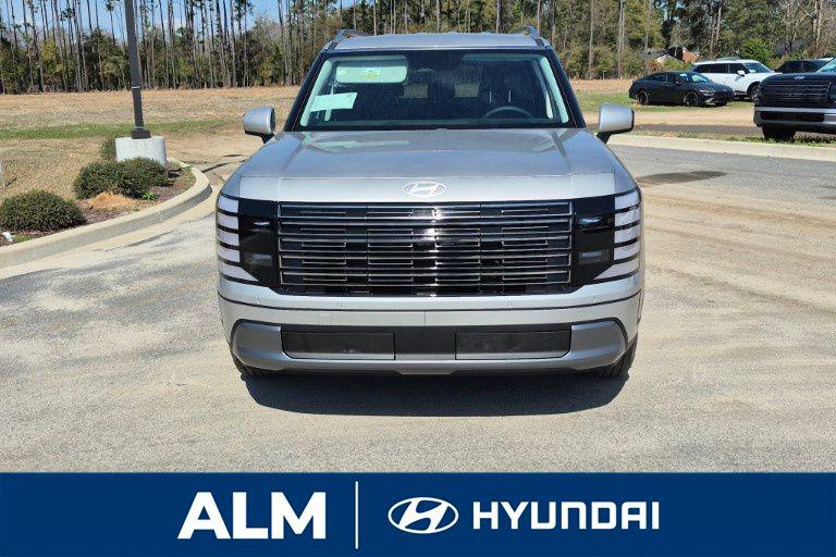 New 2026 Silver Hyundai Blue SEL 8P image 3