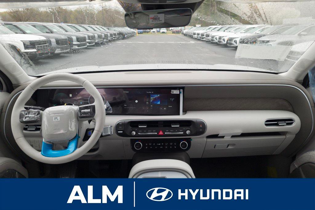 New 2026 Silver Hyundai Blue SEL 8P image 22