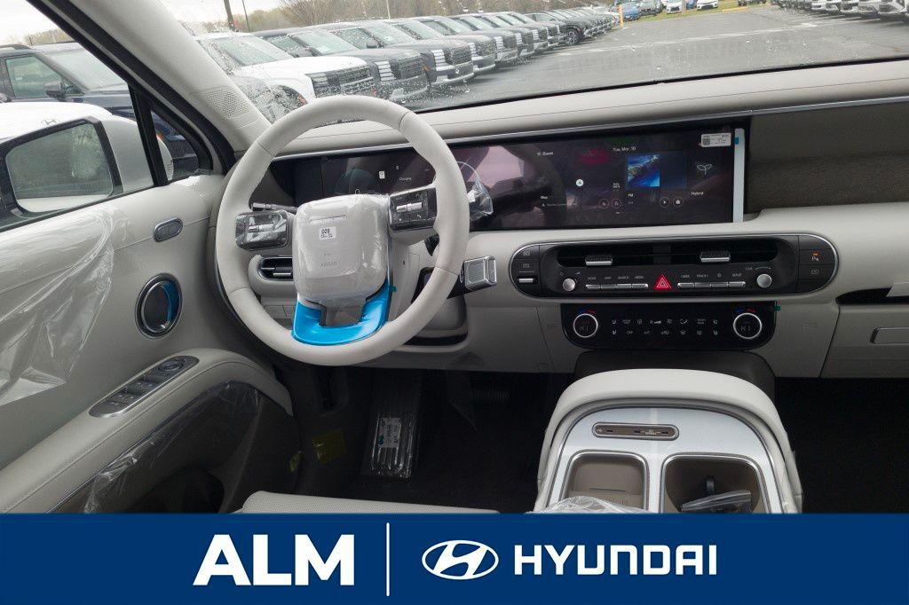 New 2026 Silver Hyundai Blue SEL 8P image 23