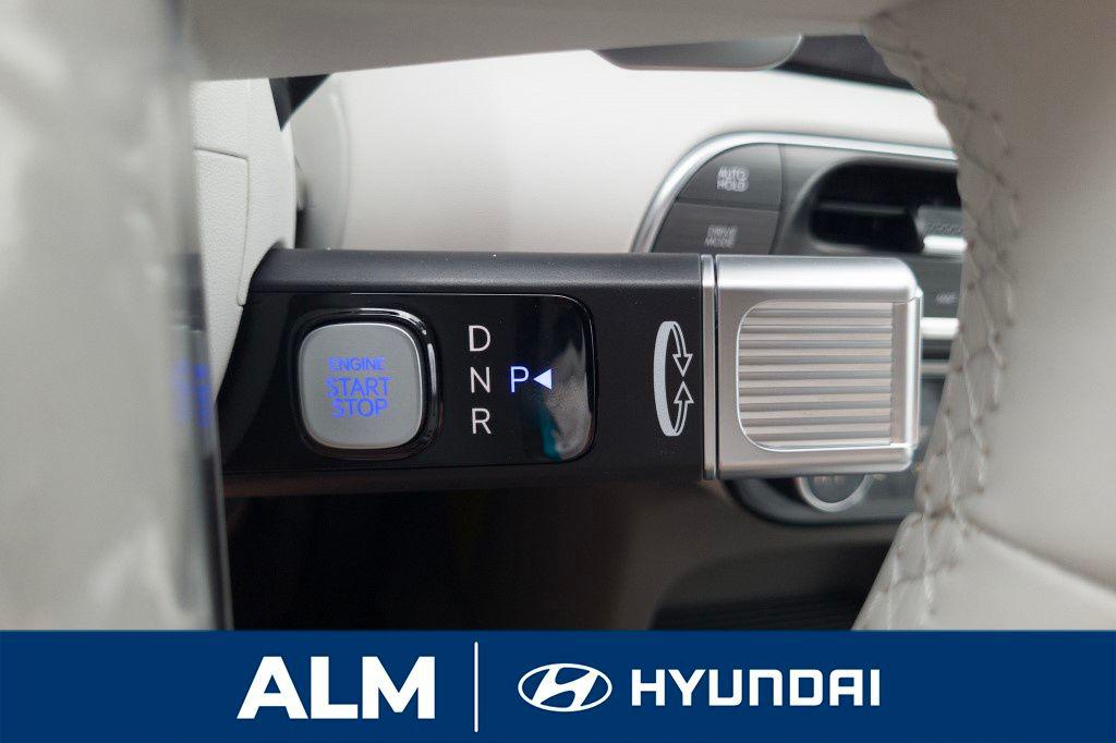 New 2026 Silver Hyundai Blue SEL 8P image 27