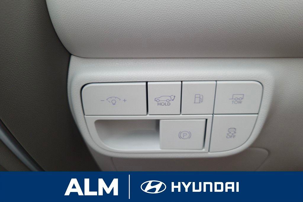 New 2026 Silver Hyundai Blue SEL 8P image 31