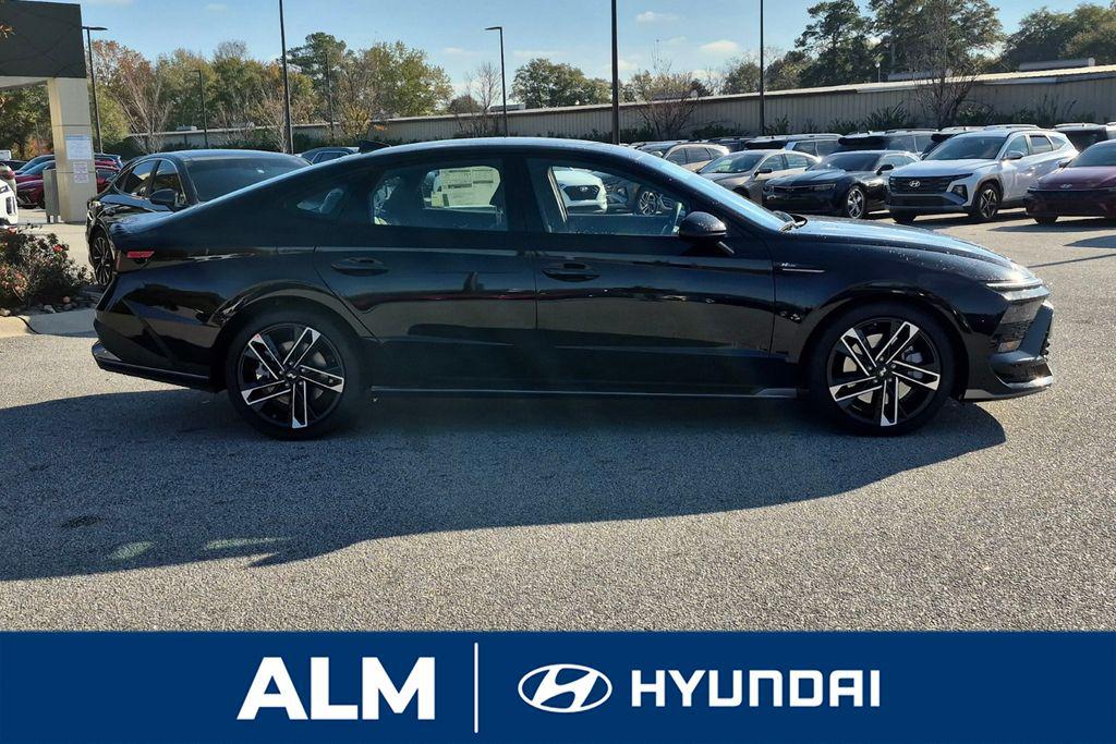 New 2026 Black HYUNDAI N Line image 5