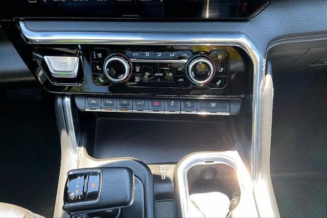 2023 GMC Sierra 1500 4WD Crew Cab Short Box Denali