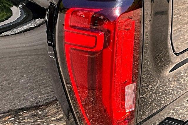2023 GMC Sierra 1500 4WD Crew Cab Short Box Denali
