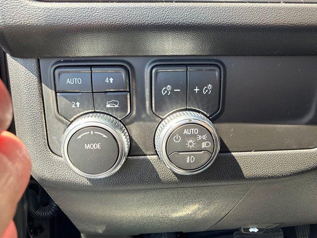 2023 GMC Yukon 4WD SLT