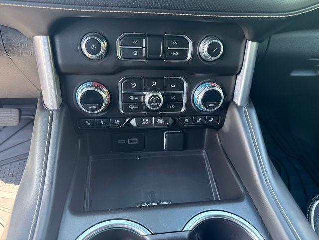 2023 GMC Yukon 4WD SLT