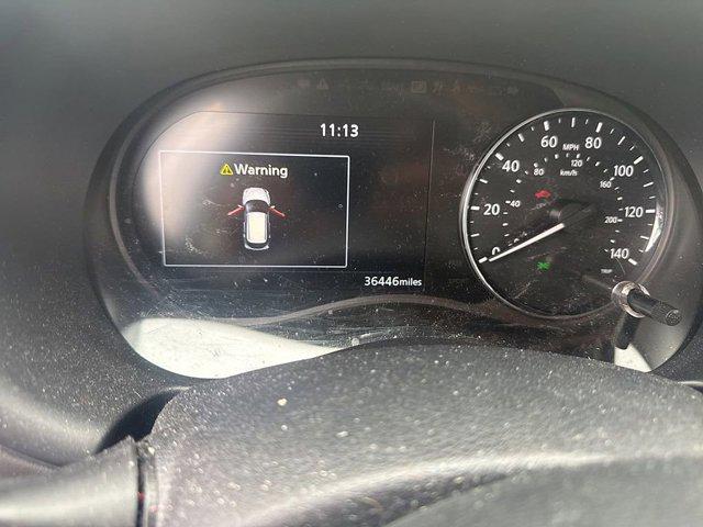 2023 Nissan Kicks SR Xtronic CVT