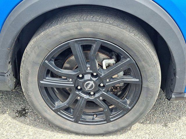 2023 Nissan Kicks SR Xtronic CVT