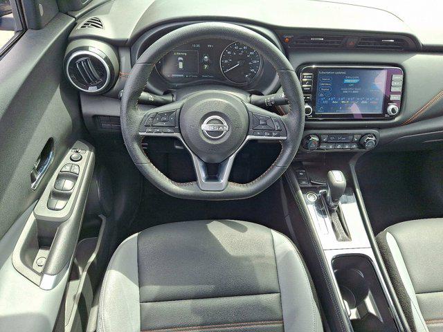 2023 Nissan Kicks SR Xtronic CVT