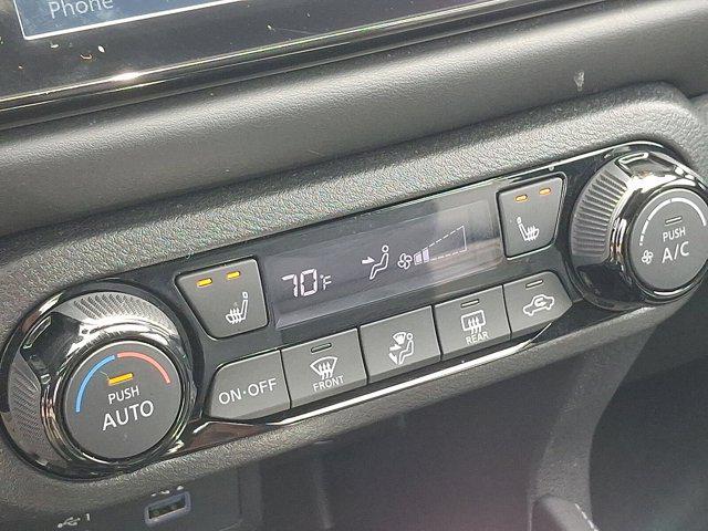 2023 Nissan Kicks SR Xtronic CVT