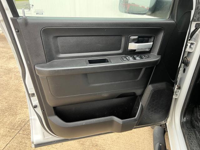 2019 Ram 2500 Tradesman Crew Cab 4x4 8' Box