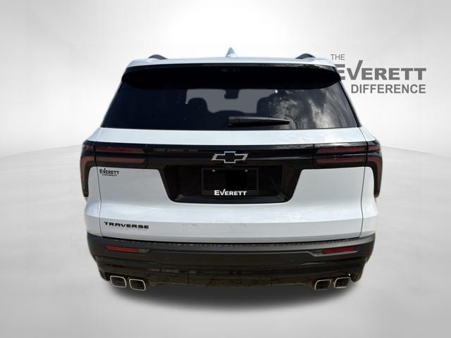 2026 Chevrolet Traverse FWD LT