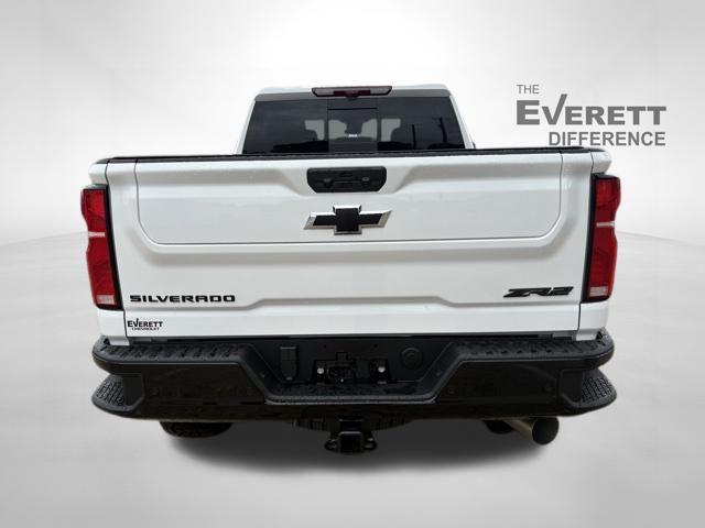 2026 Chevrolet Silverado 2500HD Crew Cab, Standard Bed, XR2, 4WD