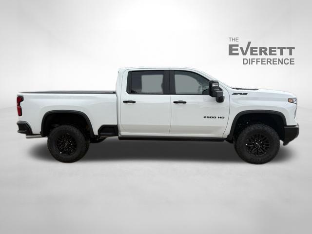 2026 Chevrolet Silverado 2500HD Crew Cab, Standard Bed, XR2, 4WD