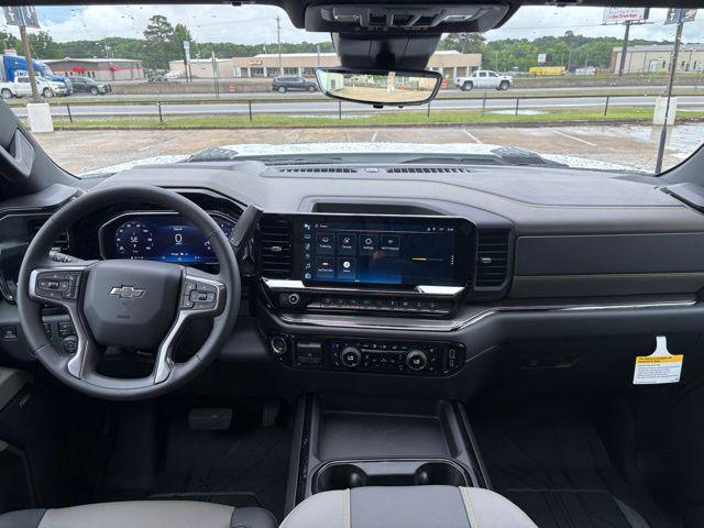 2026 Chevrolet Silverado 2500HD Crew Cab, Standard Bed, XR2, 4WD