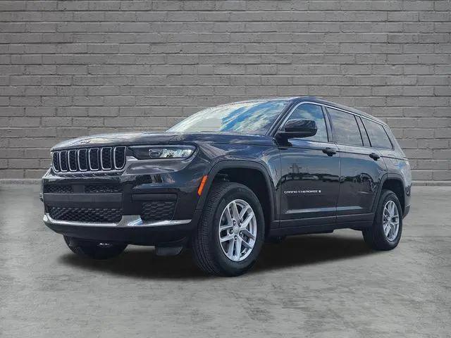 2023 Jeep Grand Cherokee L Laredo 4x4 for sale in Clanton, AL