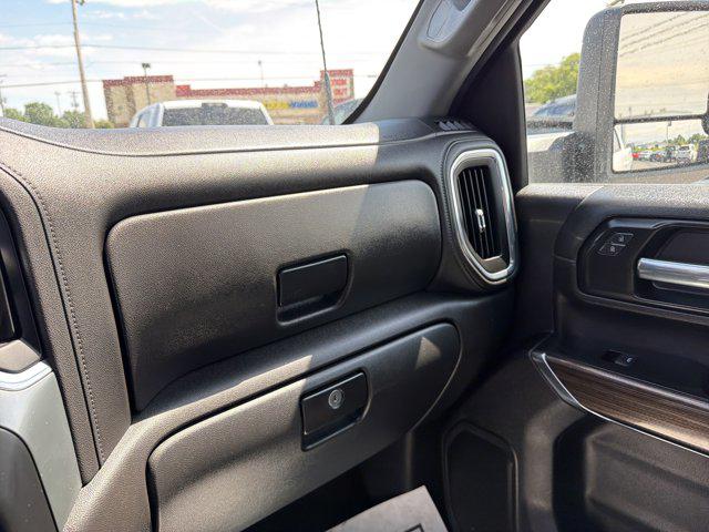 2023 Chevrolet Silverado 2500HD 4WD Crew Cab Standard Bed LT