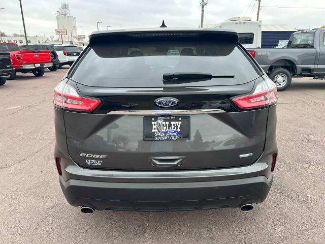 2020 Ford Edge SE