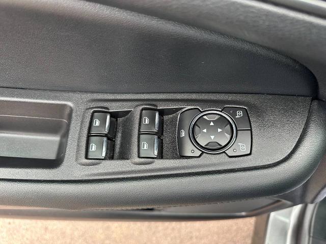 2020 Ford Edge SE