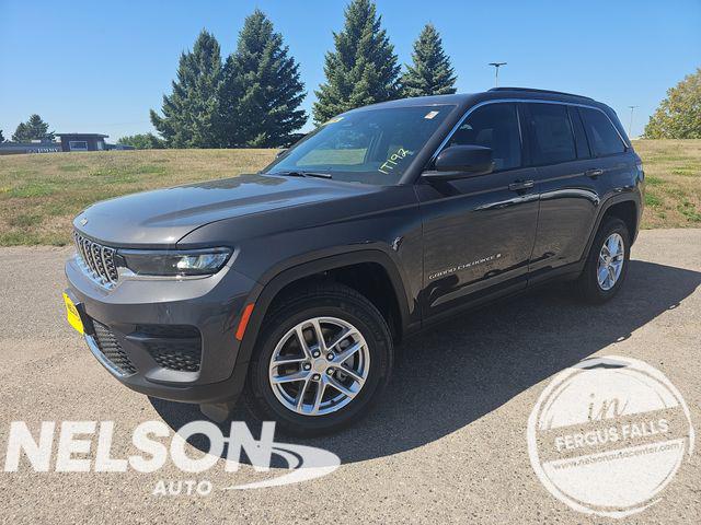 2026 Jeep Grand Cherokee GRAND CHEROKEE LAREDO X 4X4