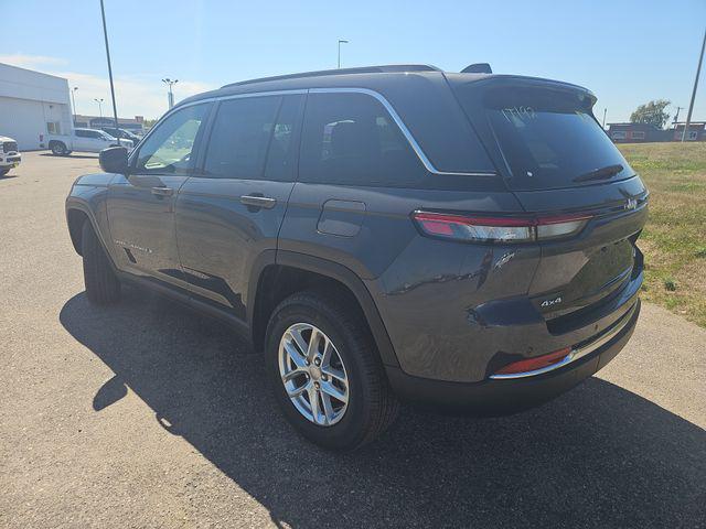 2026 Jeep Grand Cherokee GRAND CHEROKEE LAREDO X 4X4