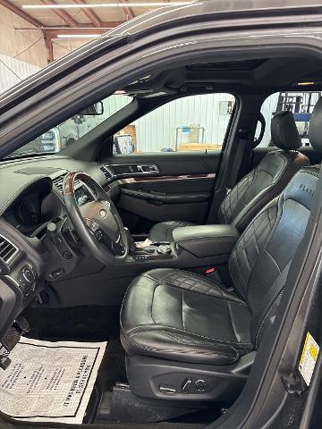 2018 Ford Explorer Platinum