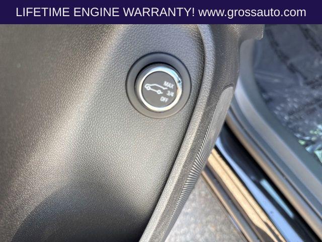 2026 Buick NV Sport Touring FWD