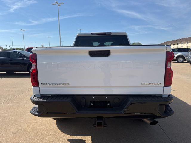 2024 Chevrolet Silverado 2500HD 4WD Crew Cab Standard Bed Custom