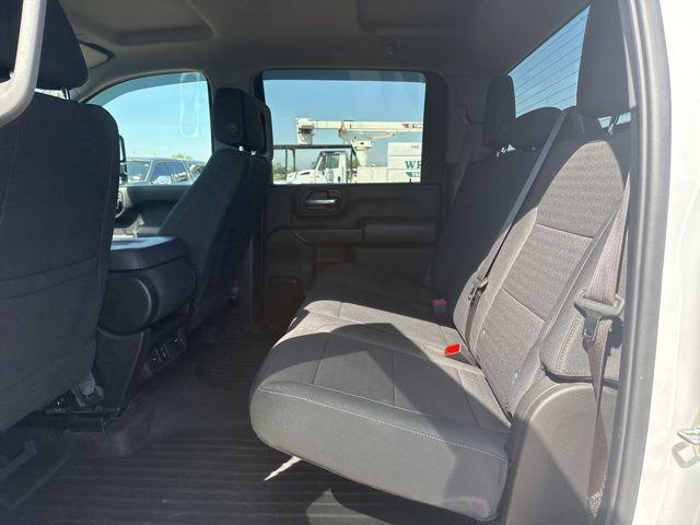 2024 Chevrolet Silverado 2500HD 4WD Crew Cab Standard Bed Custom