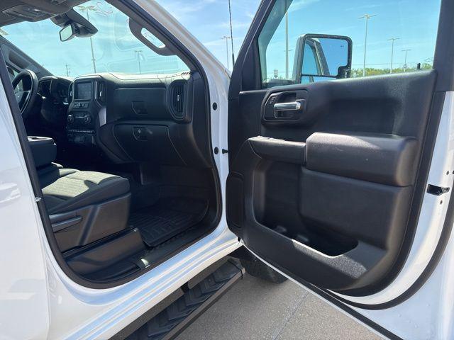 2024 Chevrolet Silverado 2500HD 4WD Crew Cab Standard Bed Custom
