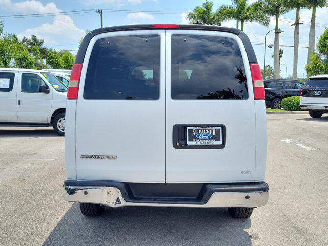 2016 Chevrolet Express LT