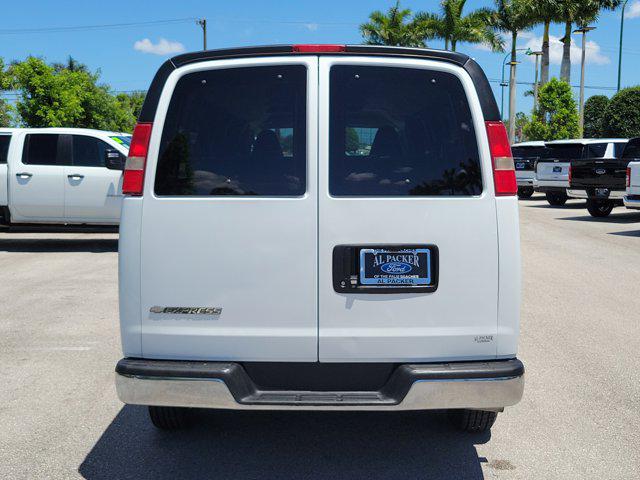 2017 Chevrolet Express LT