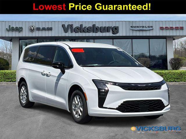 2027 Chrysler Pacifica Select for sale in Vicksburg, MI