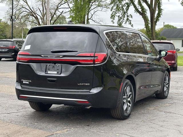 2027 Chrysler Pacifica Limited