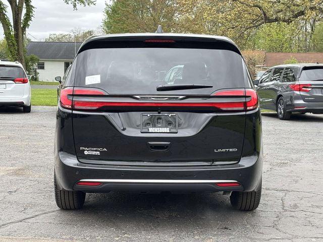 2027 Chrysler Pacifica Limited