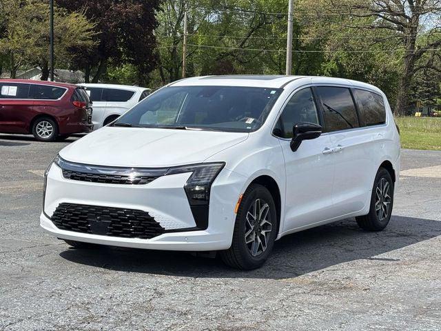 2027 Chrysler Pacifica Limited