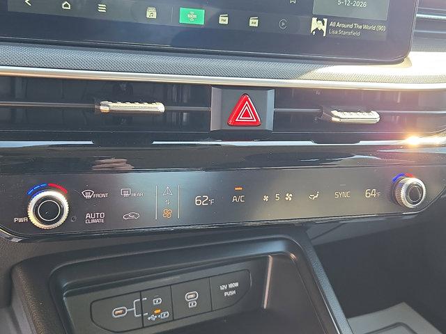 2026 Kia K5 LXS FWD