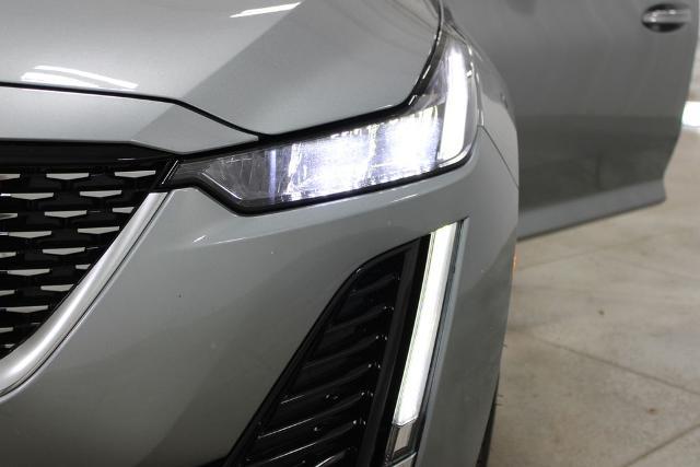 2023 Cadillac CT5 Luxury