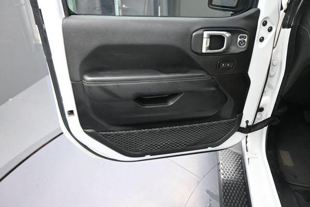 2021 Jeep Wrangler Sahara 4x4