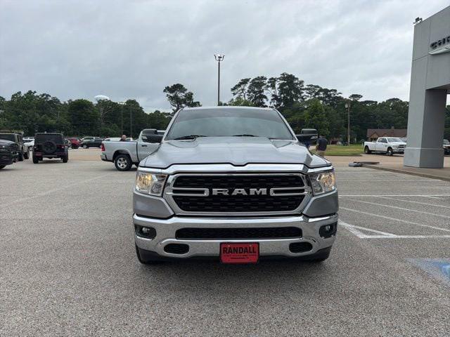 2022 Ram 1500 Big Horn Crew Cab 4x4 5'7" Box