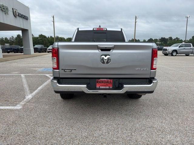 2022 Ram 1500 Big Horn Crew Cab 4x4 5'7" Box