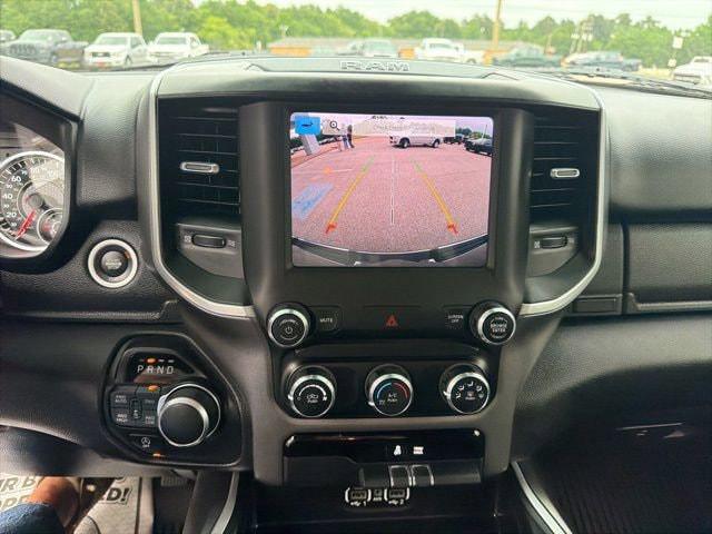 2022 Ram 1500 Big Horn Crew Cab 4x4 5'7" Box