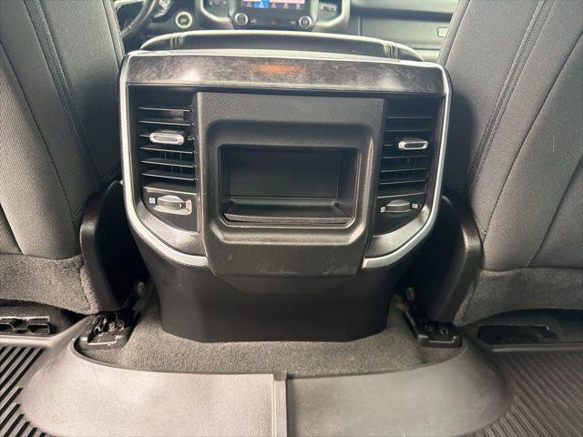2022 Ram 1500 Big Horn Crew Cab 4x4 5'7" Box