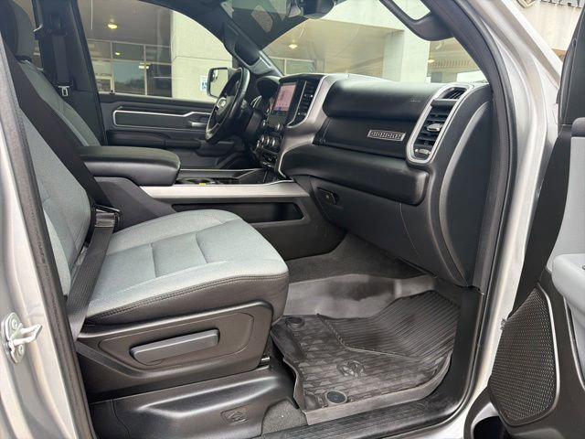 2022 Ram 1500 Big Horn Crew Cab 4x4 5'7" Box