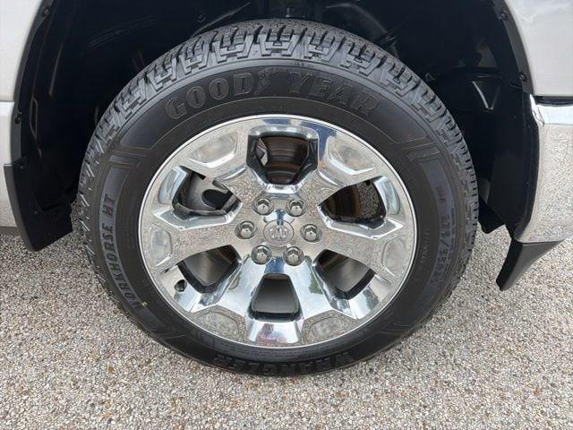 2022 Ram 1500 Big Horn Crew Cab 4x4 5'7" Box