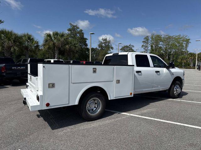 2026 RAM Ram 3500 Chassis Cab RAM 3500 TRADESMAN CREW CAB CHASSIS 4X4 60 CA 2026 RAM Ram 3500 Chassis Cab RAM 3500 TRADESMAN CREW CAB CHASSIS 4X4 60 CA