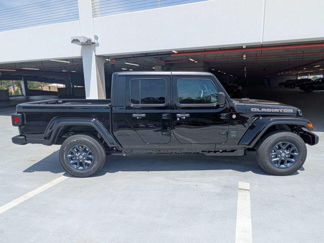 2026 Jeep Gladiator GLADIATOR 85TH ANNIVERSARY EDITION 4X4 2026 Jeep Gladiator GLADIATOR 85TH ANNIVERSARY EDITION 4X4